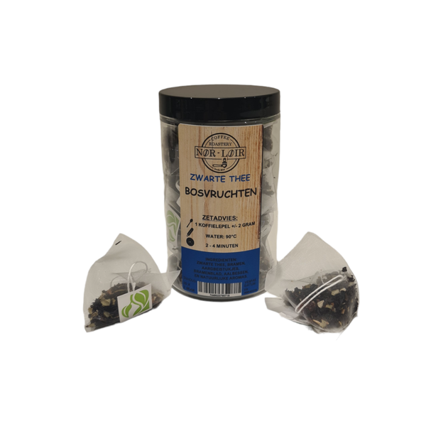Zwarte thee Bosvruchten PIRAMIDES (PET POTJE 20 STUKS)